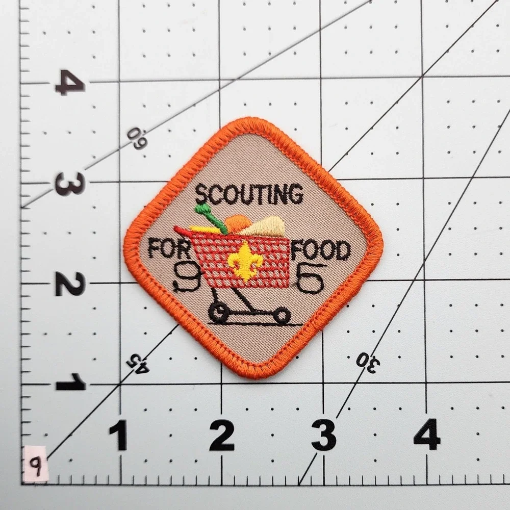 BOY SCOUTS OF AMERICA‎ SCOUTING FOR FOOD PATCH 1995 1996?
